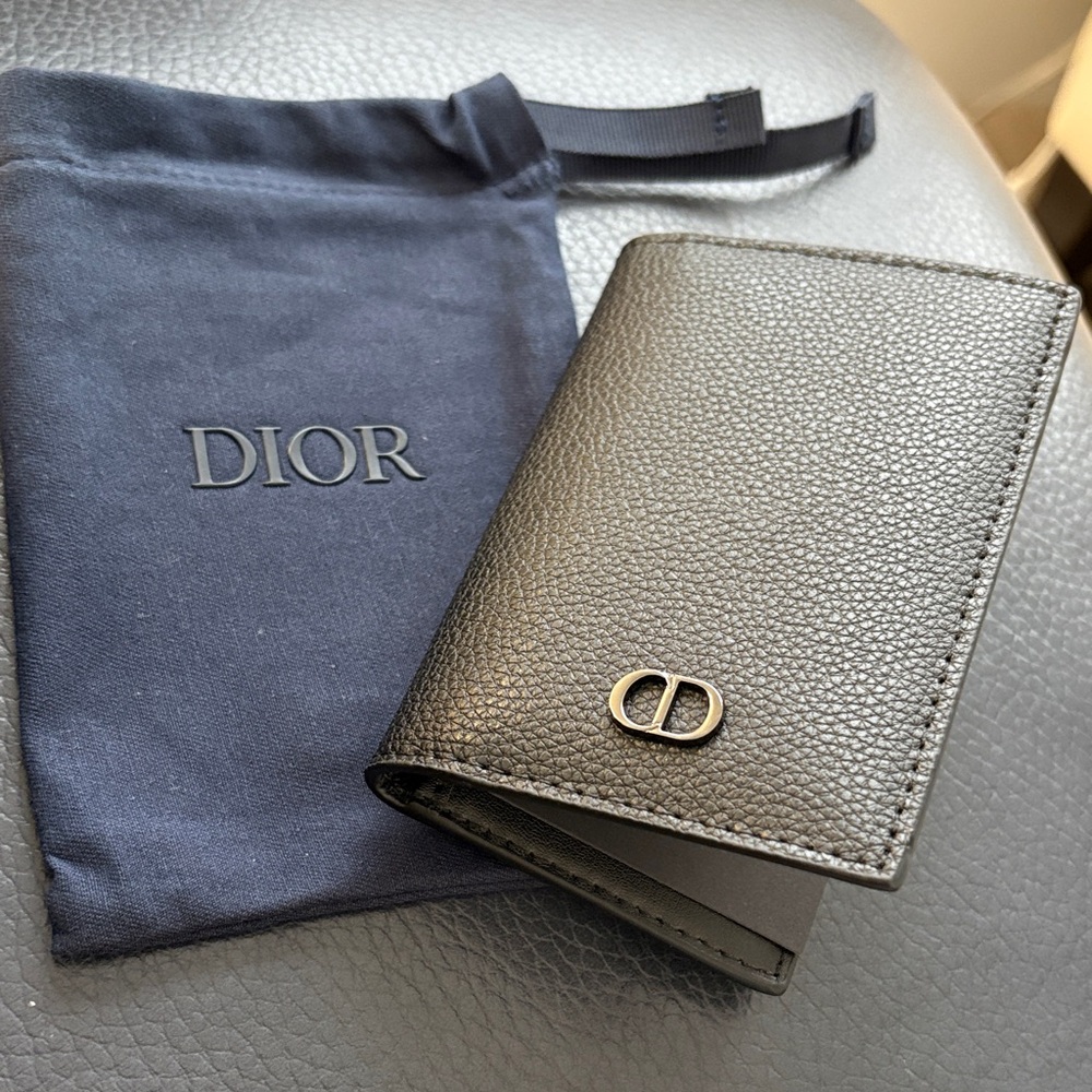 New Dior Black Textured Leather Card Holder Men's or Women's Wallet with Pouch - Picture 3 of 9